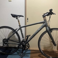 TREK FX7.5 クロスバイク