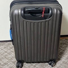 キャリーケースの画像