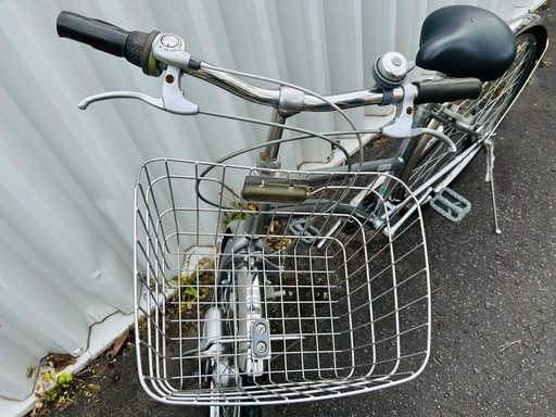 シティサイクル　27インチ　3段階切替　自転車