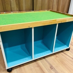プレイテーブル　カラーボックス　DIYの画像