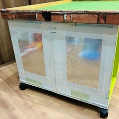 プレイテーブル　カラーボックス　DIYの画像
