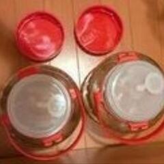 果実酒瓶の画像
