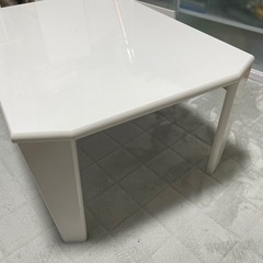 折りたたみテーブル