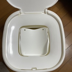 犬用ゴミ箱の画像