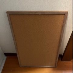 コルクボードとホワイトボード