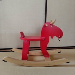 【トナカイの木馬】