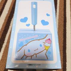 №② シナモンロール 粘着式クリーナー