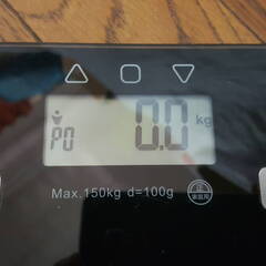 武田コーポレーション　体重計　Max． 150Kg　d=100g　動作確認済み　デジタル　コンパクト　体重体組成計の画像