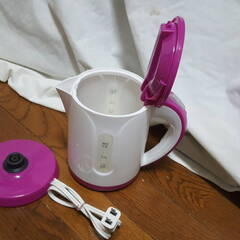 株式会社プロテック　KETTLE 0.8L PK-08LPK　コンパクトケトル　電気ケトル　動作確認済みの画像