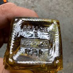 詳細不明 お酒 瓶 中身は未開封で残ってますが不純物有り オブジェ インテリア 飾り用 DEPOSE KEFLAの画像