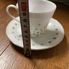 ジパンシィ GIVENCHY カッブ ソーサー 5点 セット コーヒー 紅茶 新品 未使用 長期保管品 食器の画像