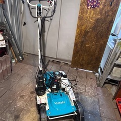 実働中古/整備済農機具【クボタ 畦草刈機 GC-S500 4WD...
