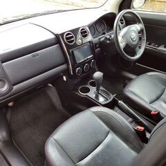 ベリーサ　マゼンダセレクション(特別仕様車）　H26　車検9/1　走行83000ｋ　専用黒革シート＆15ＡＷ　ＨＤＤナビ＆フルセグＴＶ　Ｂカメラ　1オーナー記録簿の画像