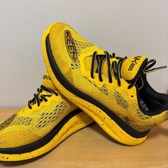KEEN WK400 黄色　ウォーキングシューズ　26センチ　キーン