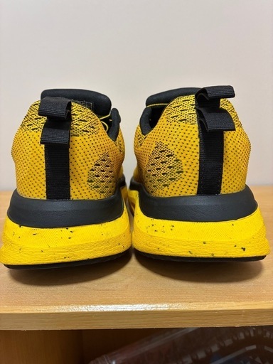 KEEN WK400 黄色　ウォーキングシューズ　26センチ　キーン