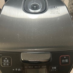 SHARP
炊飯器 （5.5合炊き）2018年製／動作良好！