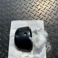w800スロットルボディカバー左