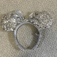 ①ディズニー ミニー カチューシャ