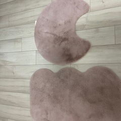 もこもこトイレマットと玄関マット【美品】の画像