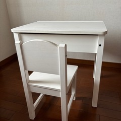 IKEA キッズデスク