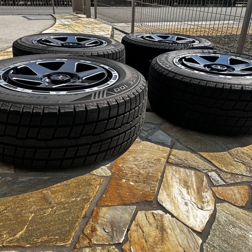 SSR DEVIDE TR-6 16インチスタッドレスタイヤホイール 4本セット SUV