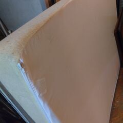 ダブルベッド用 マットレスの画像