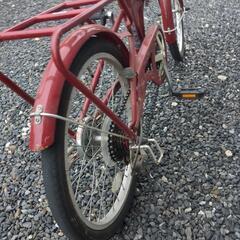 折り畳み自転車の画像