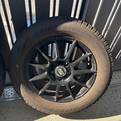 ブリザックVRX2 225/55R16 タイヤセットの画像