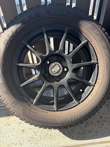 ブリザックVRX2 225/55R16 タイヤセット