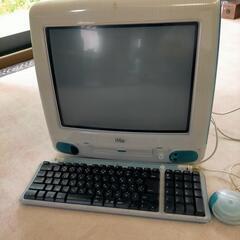 Aplle iMac G3、キーボードとマウス付きの画像