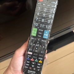 32型テレビの画像