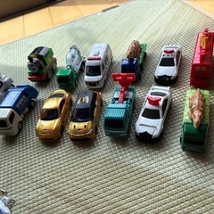 ハッピーセットトミカ　　ミニカーセット