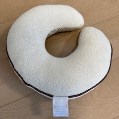 エールべべうたたねクッションの画像