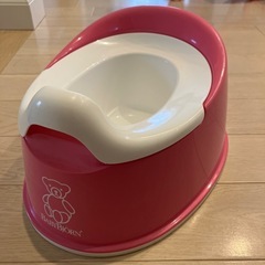 おまる　ベビービョルン　ピンク