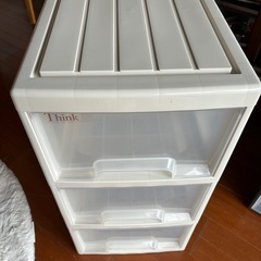 取りに来てくれる方◎衣装ケース3段の画像