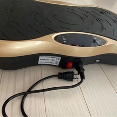 美品　ダイエット　振動マシン　ブルブルマシンの画像