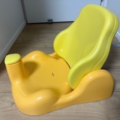 アップリカ　バスチェア