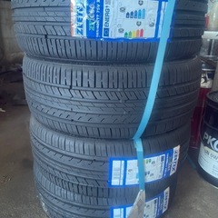 タイヤ17インチ　165/40R17新品未使用！　　