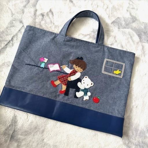 【数回使用美品】ファミリアfamiliarデニムバッグママバッグレッスンバッグ