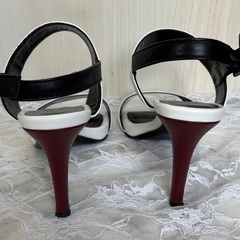  銀座Kanematsuサンダル白(23.5cm)＊正規店購入の画像