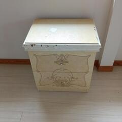 インテリア家具