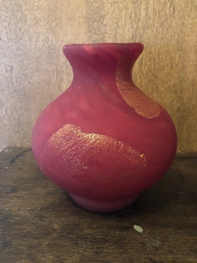 手吹金彩ガラス花瓶