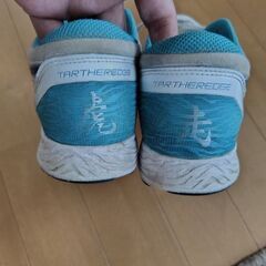 アシックス　23,5センチの画像