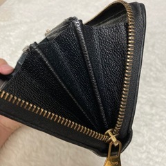 ルイヴィトン アンプラント ジッピーウォレット 長財布 黒の画像