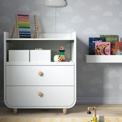 IKEA おむつ替え台付き収納チェスト 