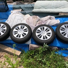 取引中です⭐️現行型パッソ純正ホイールタイヤ