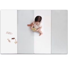 ケラッタ 折りたたみプレイマット 160x120cm ベージュ・ホワイトの画像