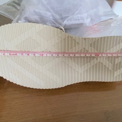 新品スニーカーの画像