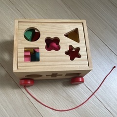 積み木のおもちゃ
