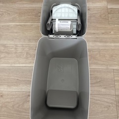 アップリカ　おむつ用ゴミ箱の画像